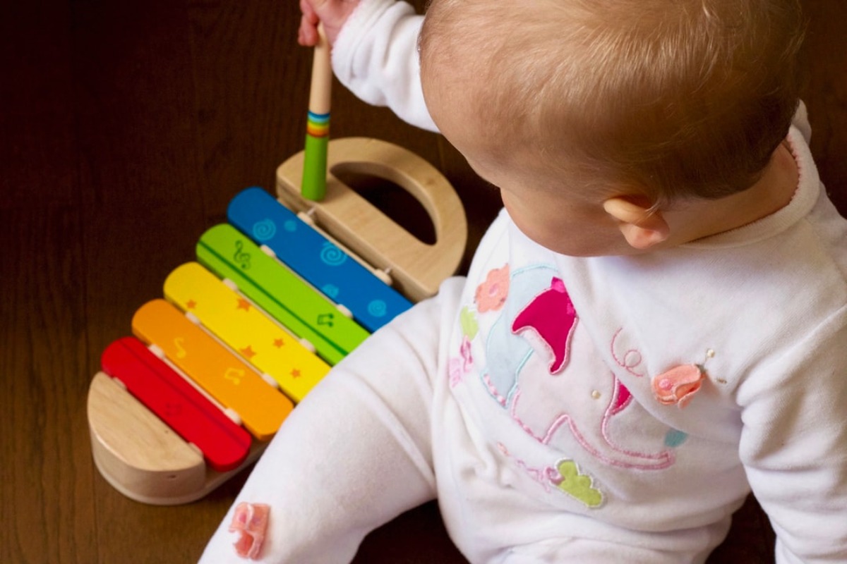 Babyspielzeug als wichtiges Lerninstrument